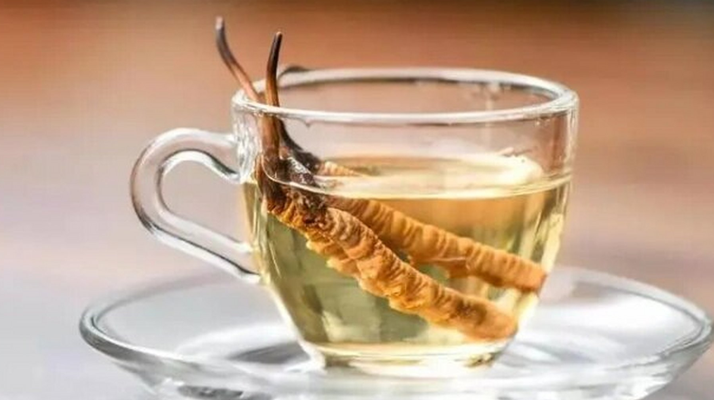 冬蟲夏草沖泡溫度科學(xué)全解：解鎖80℃的生命密碼